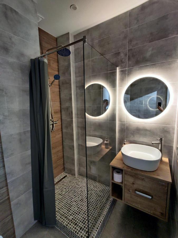 Wood Apartment Odessa Luaran gambar
